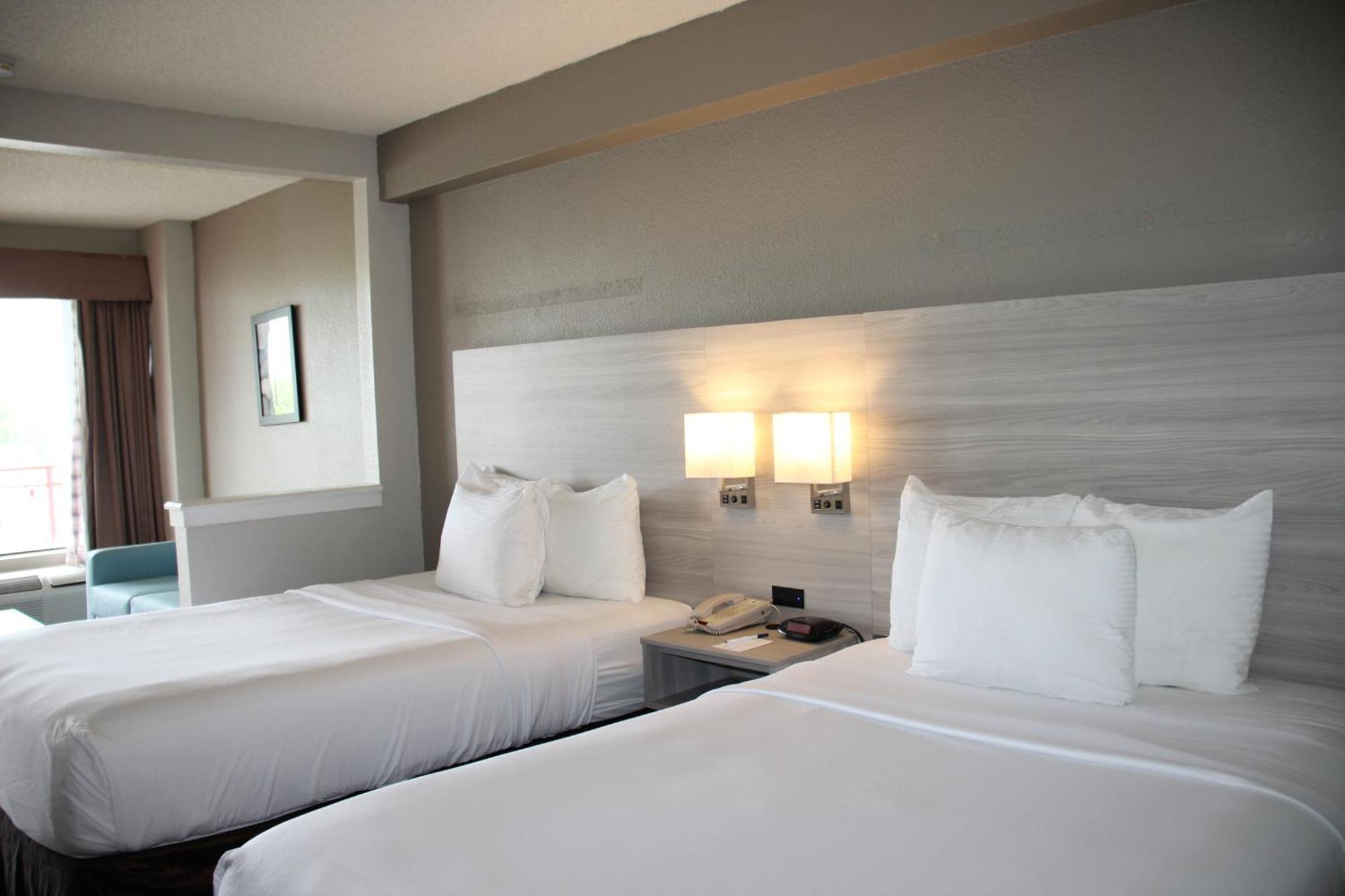 Boca Suites Deerfield Beach; Surestay Collection By BW Екстериор снимка