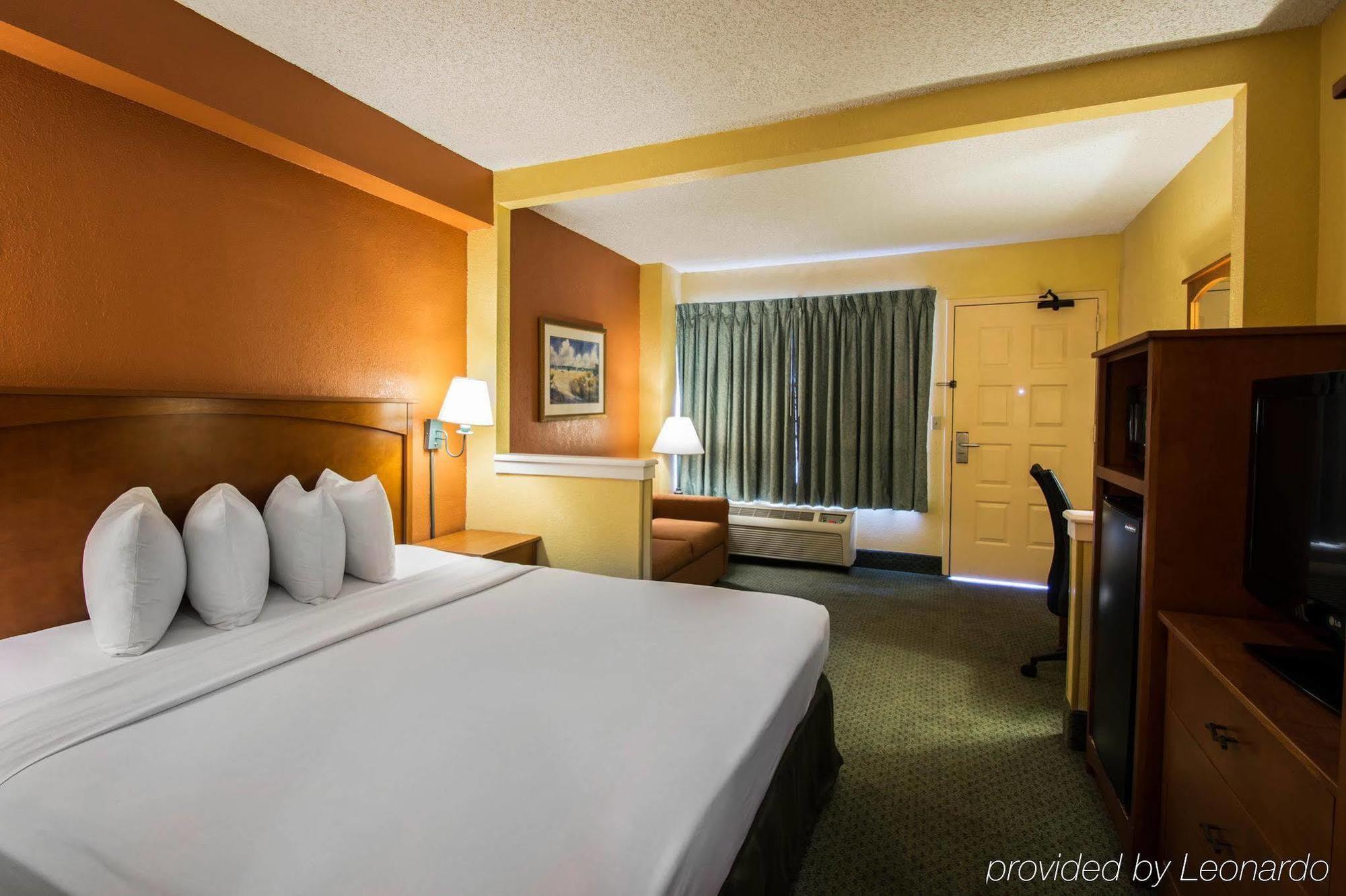 Boca Suites Deerfield Beach; Surestay Collection By BW Екстериор снимка