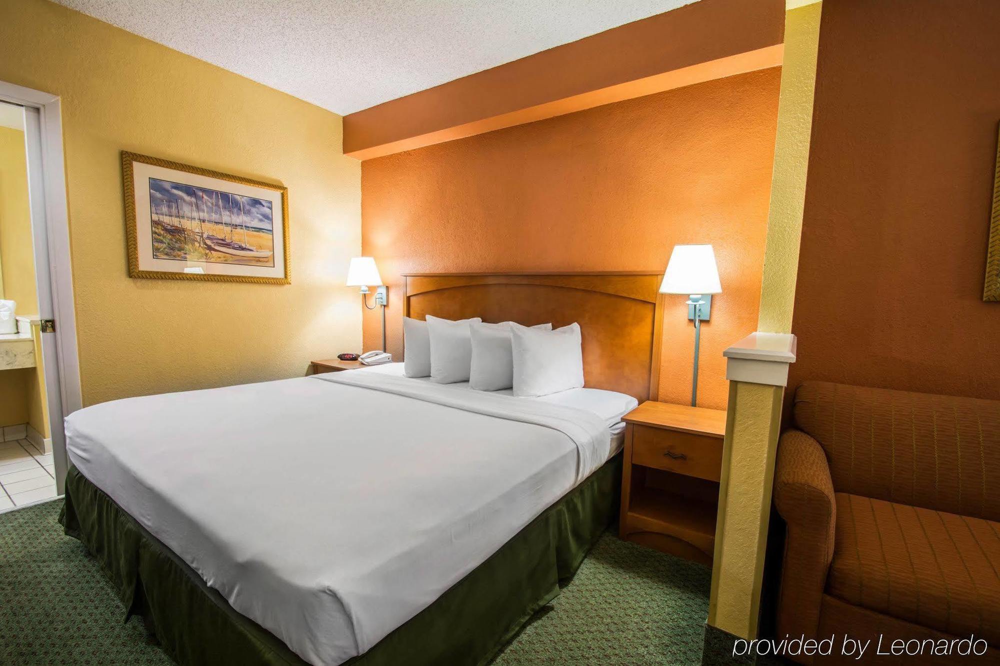 Boca Suites Deerfield Beach; Surestay Collection By BW Екстериор снимка
