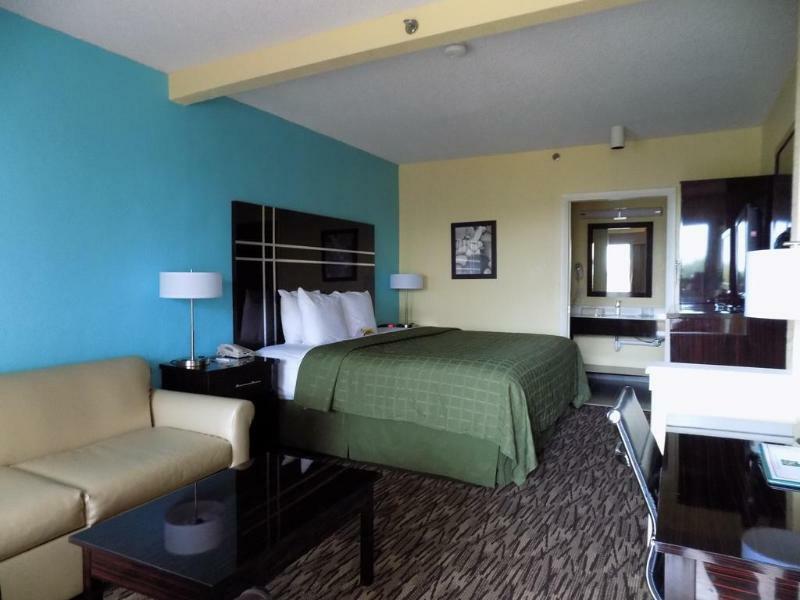 Boca Suites Deerfield Beach; Surestay Collection By BW Екстериор снимка